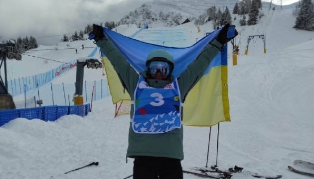 Українка Казюк здобула бронзу в біг-ейрі на ЄЮОФ-2023 - Зимові