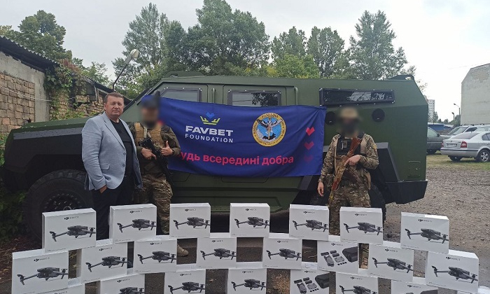 У 2022 році ЗСУ отримали 60 авто та 60 дронів за сприяння Favbet Foundation