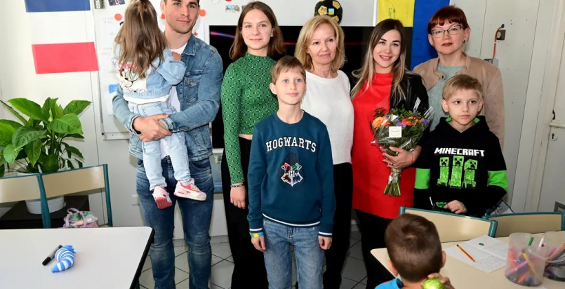 Малиновский встретился с детьми украинских беженцев - Другая сторона