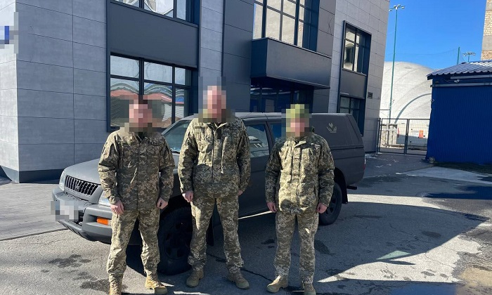 Захисники України отримали 95 авто за сприяння Favbet Foundation