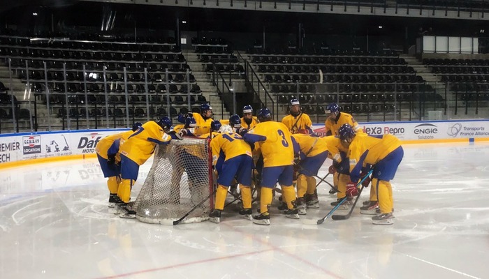 Збірна України U-18 з хокею у спарингу перемогла Японію - Хокей