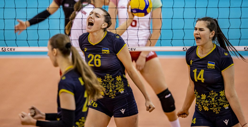 Жіноча збірна України з волейболу обіграла Чехію у першому півфіналі Золотої Євроліги - Волейбол