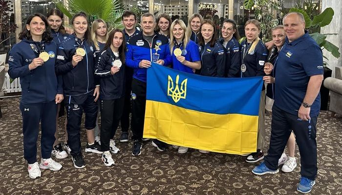 Женская сборная Украины по борьбе будет бойкотировать турнир в Будапеште из-за допуска российских спортсменок - Борьба