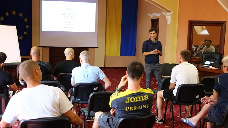 Платов: Ребров має намір вибудувати єдину вертикаль молодіжних збірних України аж до головної команди - Євро-2024