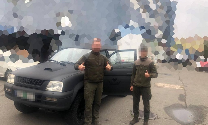 Ще 4 авто на передову: Favbet Foundation системно підтримує ЗСУ