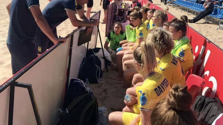 Жіноча збірна України з пляжного футболу програла Нідерландам у першому матчі Євроліги-2023 - Пляжний футбол