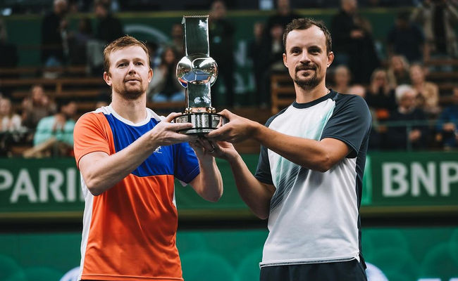 Молчанов стал победителем турнира в Стокгольме в парном разряде - ATP
