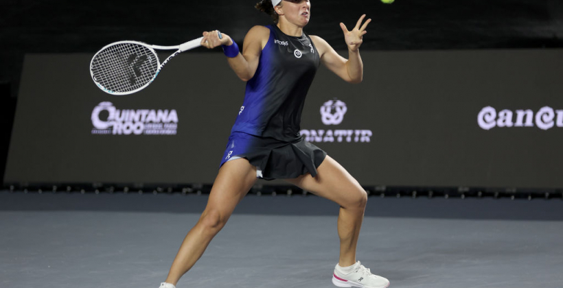 Швентек одержала вторую победу на WTA Finals - Чемпионат Англии