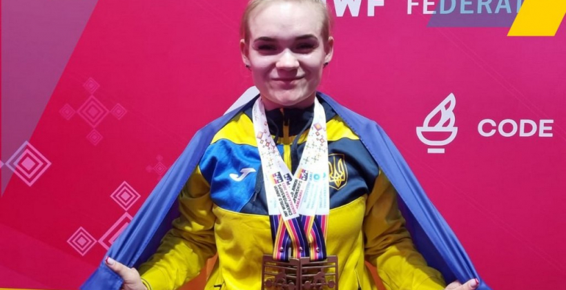 Українка Самуляк стала абсолютною чемпіонкою світу з важкої атлетики серед юніорів - Важка атлетика