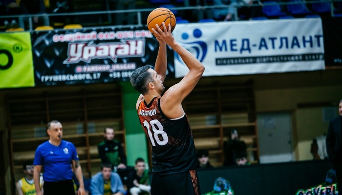 Центровой Черкасских Мавп Агафонов признан MVP двух финальных баблов в Суперлиге FAVBET - Суперлига