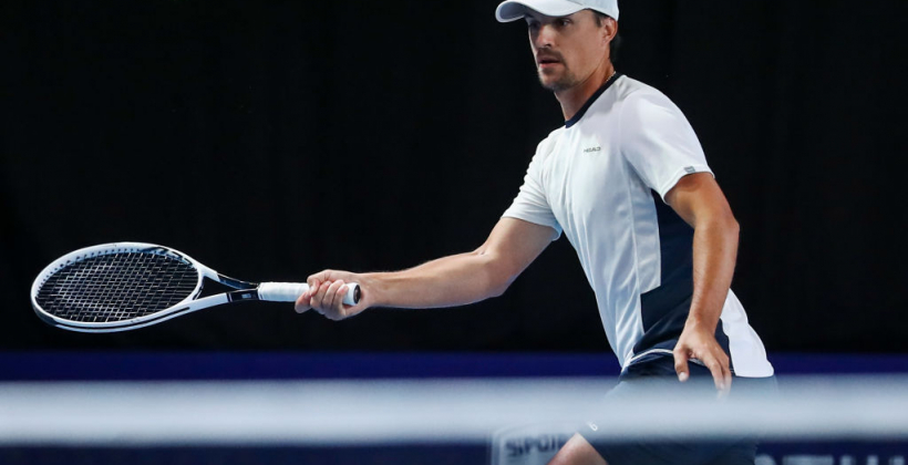 Молчанов уступил в 1/8 финала парного разряда Australian Open-2024 - Australian Open