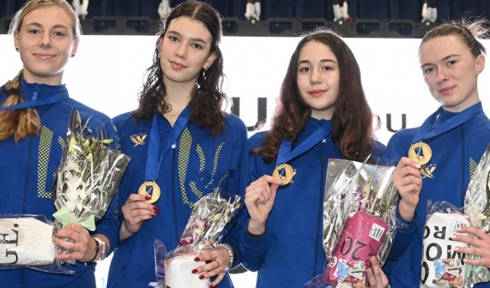 Украинские шпажистки выиграли золото на этапе юниорского Кубка мира в Удине - Фехтование