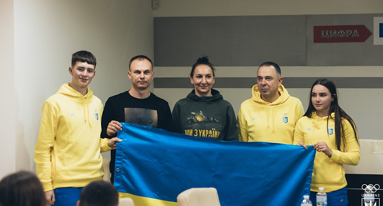 Украину представят 44 спортсмена на зимних Юношеских Олимпийских играх-2024 - Зимние