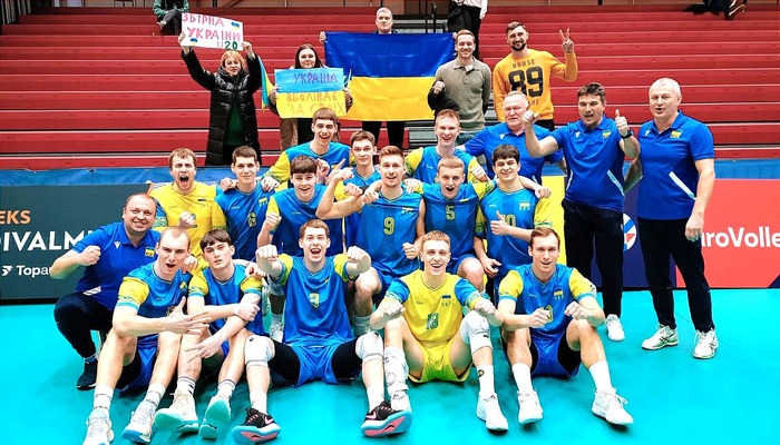 Чоловіча та жіноча команди України з волейболу вийшли у фінальну частину Євро-2024 U-20 - Волейбол