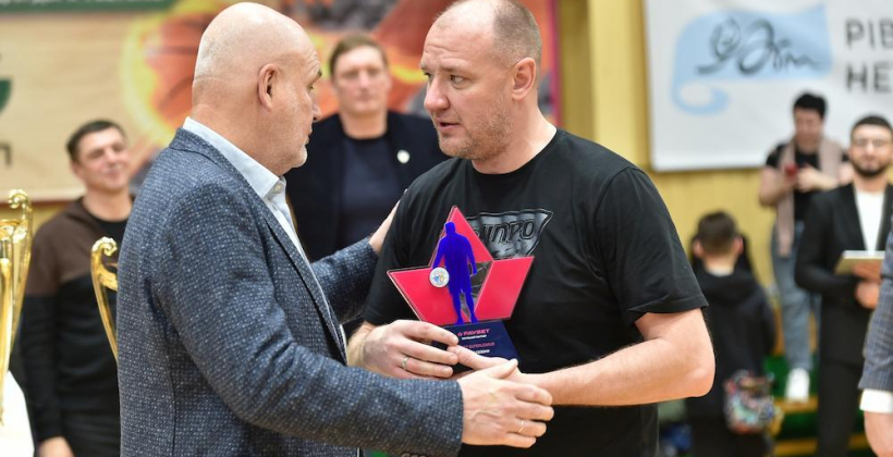 Коваль - лучший тренер сезона Суперлиги FAVBET-2023/24 - Суперлига