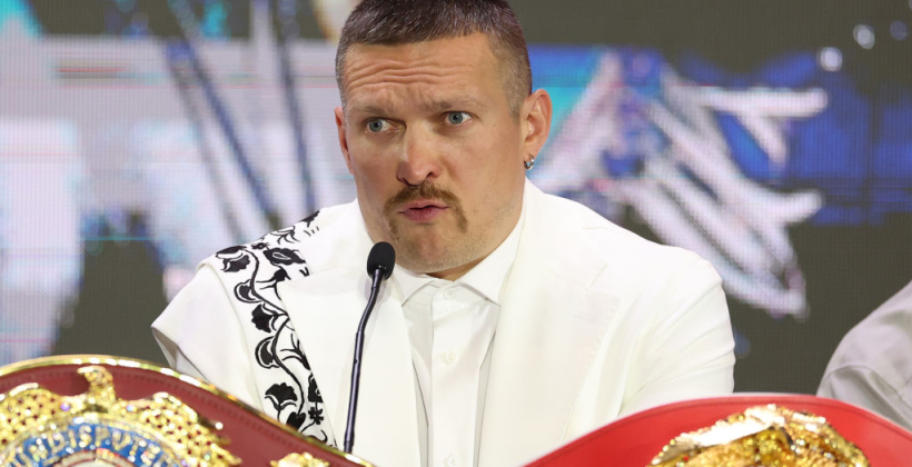 Усик: "Украденный" нокаут? Я не думаю об этом, потому что у нас есть победа - Бокс