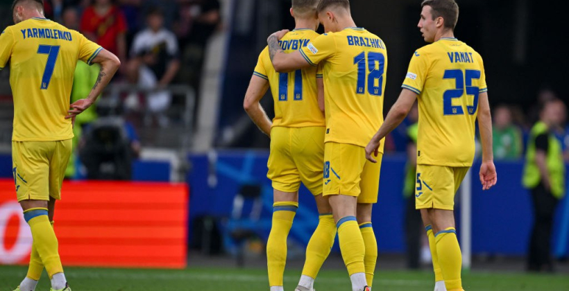Украина стала первой командой в истории чемпионатов Европы, которая имея 4 очка заняла последнее место в группе - Евро-2024