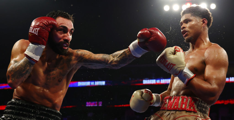 Стивенсон уверенно победил Арутюняна и сохранил титул WBC в легком весе - Бокс