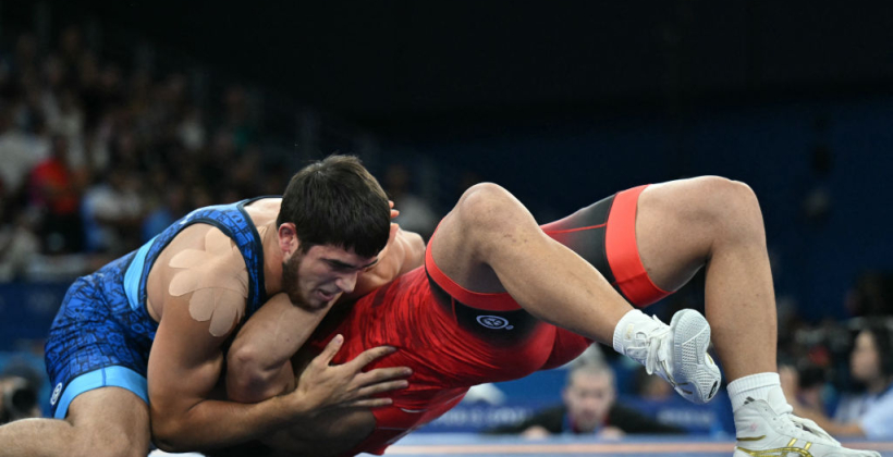 Тажудінов із Бахрейну став олімпійським чемпіоном з вільної боротьби у категорії до 97 кг, японка Кагамі взяла золото у вазі до 76 кг - Олімпіада-2024