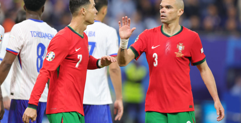 Роналду - Пепе: Мы выиграли все, что можно было выиграть на поле, но самое большое достижение – это дружба и уважение, которое у меня есть к тебе - Футбол