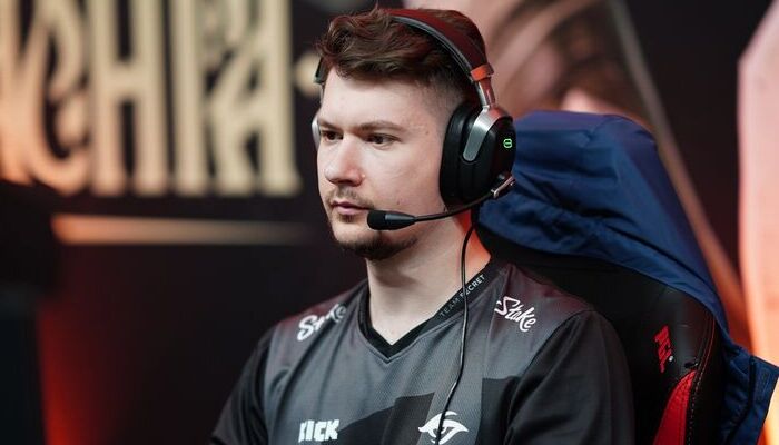 Puppey вернулся в NAVI и в качестве стендина сыграет на ближайших турнирах - Киберспорт