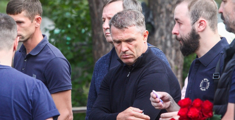 Умер отец главного тренера сборной Украины Реброва - Другая сторона