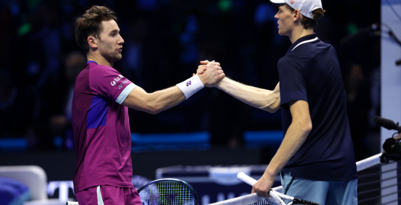 Синнер уверенно обыграл Рууда и вышел в финал Итогового турнира ATP-2024 - ATP
