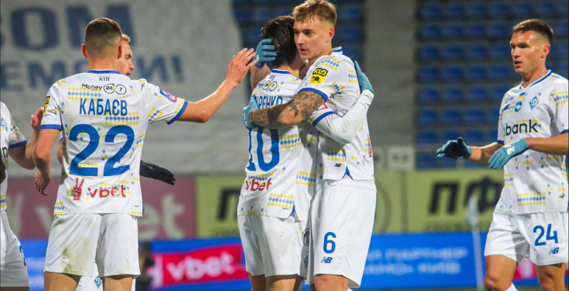 Кобельков и Кравченко - комментаторы матча между Динамо и Ференцварошем в Лиге Европы - Лига Европы