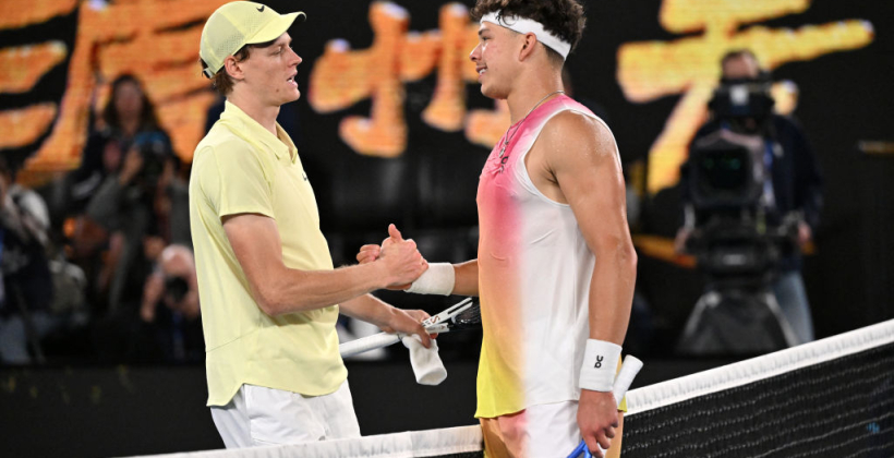Синнер уверенно обыграл Шелтона и вышел в финал Australian Open-2025, где сыграет со Зверевым - Australian Open