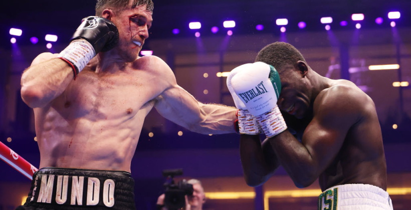 Смит победил Буатси решением судей и выиграл титул временного чемпиона WBO в полутяжелом весе - Бокс
