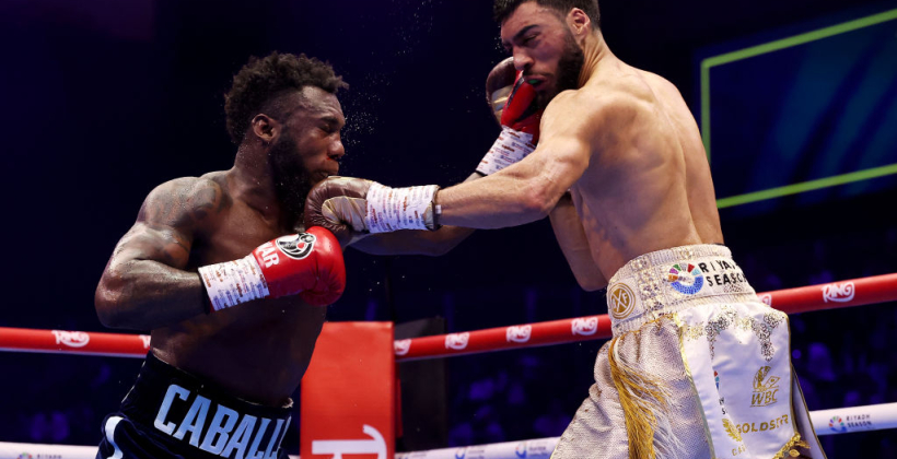 Бой Адамеса и Шираза завершился вничью, Карлос сохранил титул WBC в среднем весе - Бокс