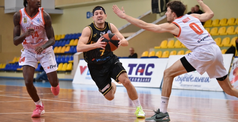 Київ-Баскет здобув перемогу над Кривбасом у Суперлізі FAVBET-2024/25 - Суперліга