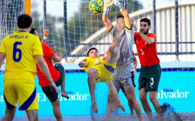 Сборная Украины по пляжному футболу проиграла Португалии на турнире El Salvador Beach Soccer Cup 2025 - Пляжный футбол