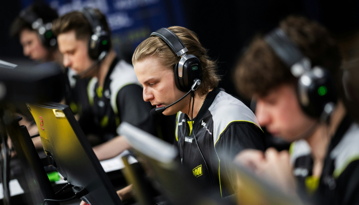 NAVI победили Team Spirit и досрочно вышли в плей-офф IEM Katowice 2025 - Киберспорт
