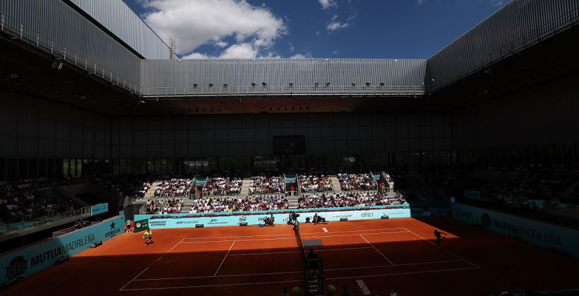 Матчи дневной и вечерней сессии на турнирах ATP и WTA в Мадриде приостановлены из-за глобального отключения электричества в Европе - Теннис