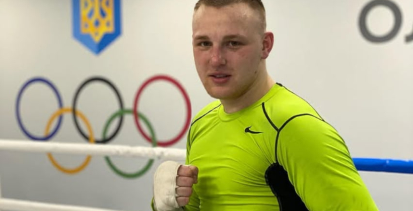 Украинец Стальченко победил по очкам боснийца Райича и вышел в 1/8 финала Гран-при WBC в Саудовской Аравии - Бокс