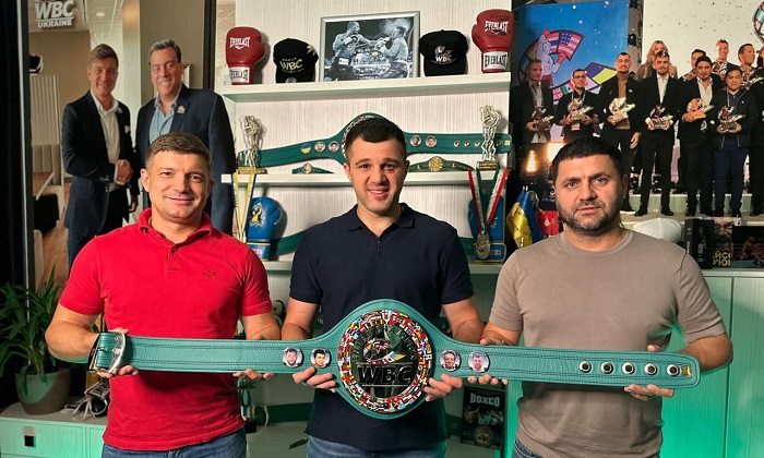 Что надо знать о поединке за титул чемпиона мира WBC Радченко — Лерена. Исторический бой для Украины