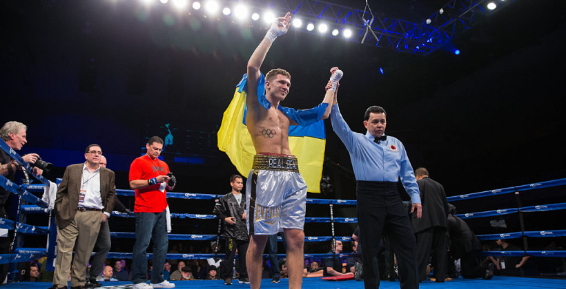 Шелестюк одноголосним рішенням суддів переміг венесуельця Саеза - Бокс