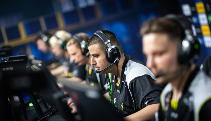 NAVI поступилися 3DMAX, Inner Circle програли FURIA на ESL Pro League Season 22 - Кіберспорт