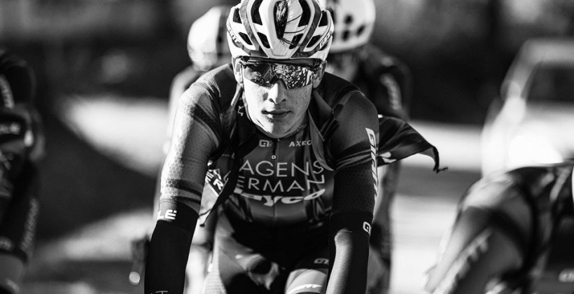 Итальянский велогонщик Привитера погиб на юношеской гонке Giro Ciclistico della Valle d'Aosta - Велоспорт