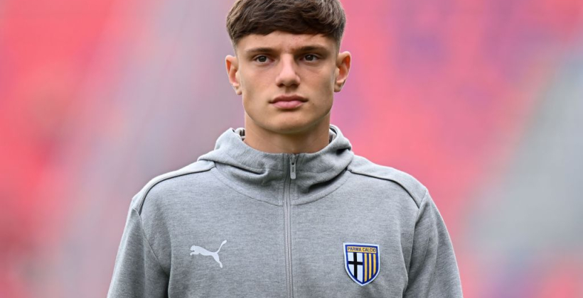 Ливерпуль согласовал переход 18-летнего защитника Пармы Леони - Чемпионат Англии