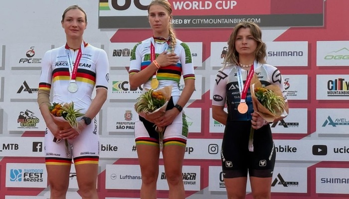 Українка Сухопалова виграла етап Кубка світу з маутенбайку у дисципліні Eliminator - Велоспорт