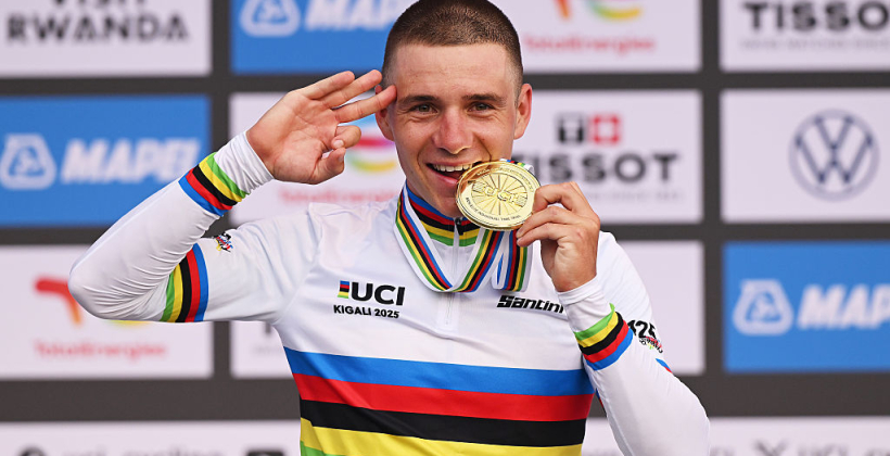 Евенепул третій рік поспіль завоював титул чемпіона світу в індивідуальній гонці на шосе - Велоспорт