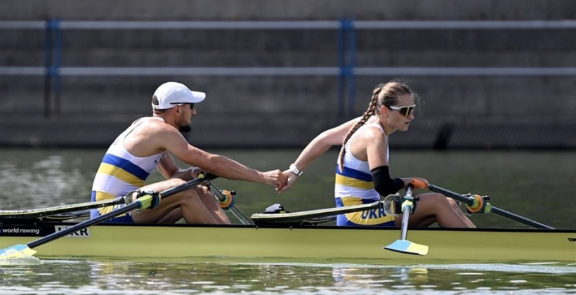Украинцы Самолюк и Котик завоевали серебро в миксте парных двоек на чемпионате мира по параакадемической гребле - Гребля