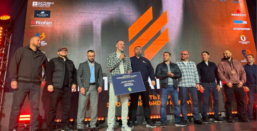 Жасан получил от Федерации бокса Украины автомобиль за бронзовую медаль на ЧМ-2025 - Бокс