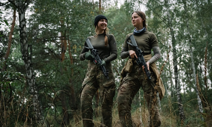«Хартія» запустила вишколи загальновійськової підготовки для цивільних «Школа рекрута»