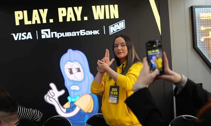 ПриватБанк в ко-партнерстві з Visa та за участю і амбасадорства NAVI запустили першу в Україні геймерську фінансову екосистему - Кіберспорт