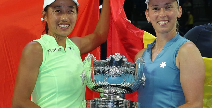 Мертенс и Чжан Шуай выиграли титул на Australian Open-2026 в женском парном разряде - Australian Open