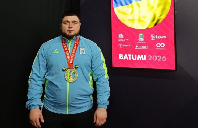Украинец Прилипко завоевал бронзу на чемпионате Европы по тяжелой атлетике