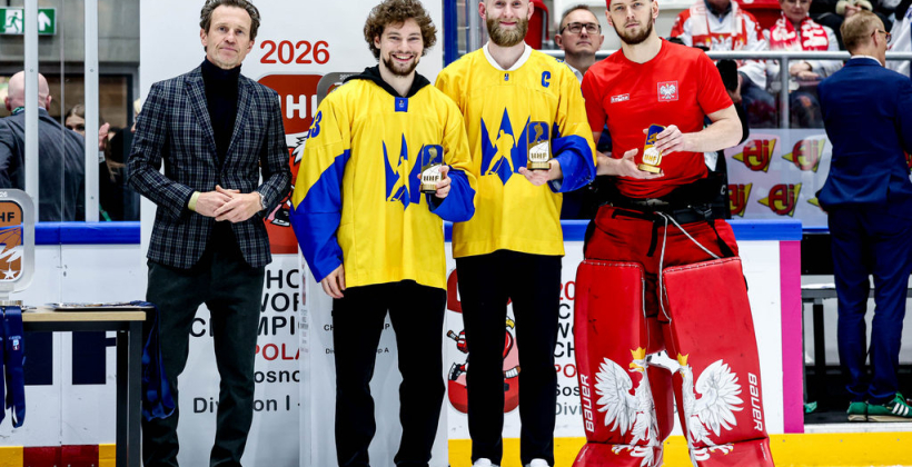 Трахт визнаний найкращим форвардом, Мережко - найкращим захисником чемпіонату світу-2026 у Дивізіоні 1А - Хокей